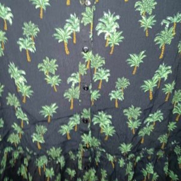 Forever 21 Palm Tree Print Dress Size Small - Picture 6 of 11